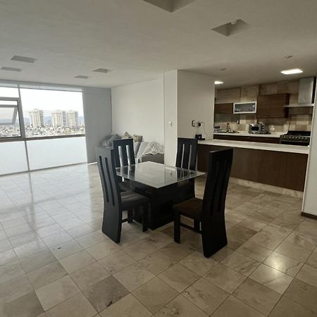 Apartamento Amplia Habitacion Privada En Alojamiento Compartido Por Plaza San Luis San Luis Potosí Exterior foto